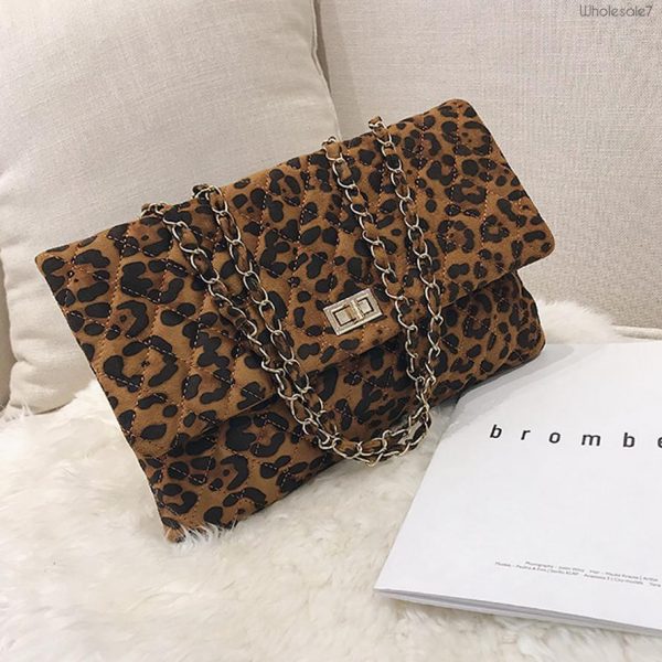 Wholesale7 Leopard Print Twist Lock Chain Leather Bag Wholesale7 Leopard Print Twist Lock Chain Leather Bag