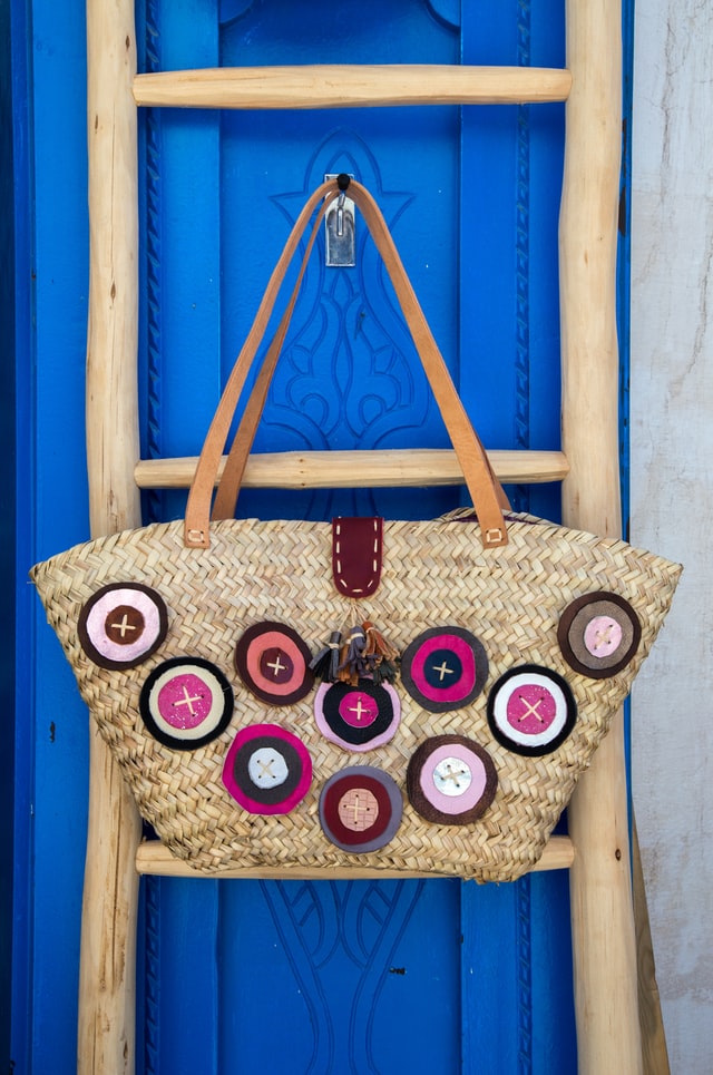 Ethnic style woven straw bag